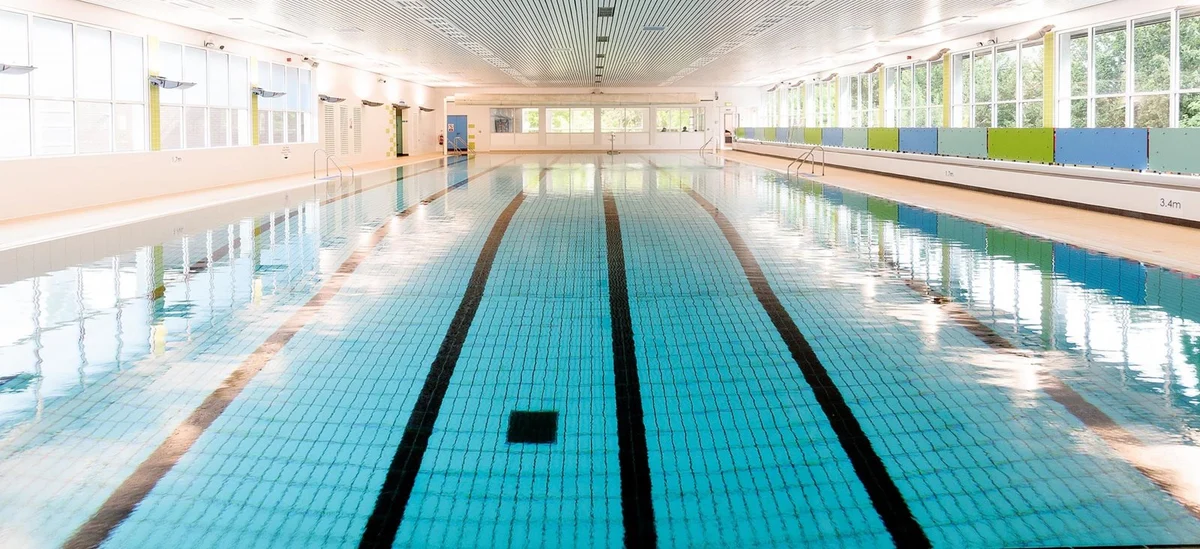 Taunton Swimming Pool
