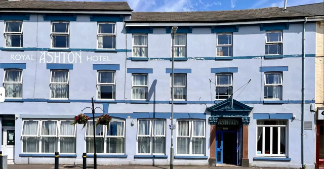 Royal Ashton Hotel